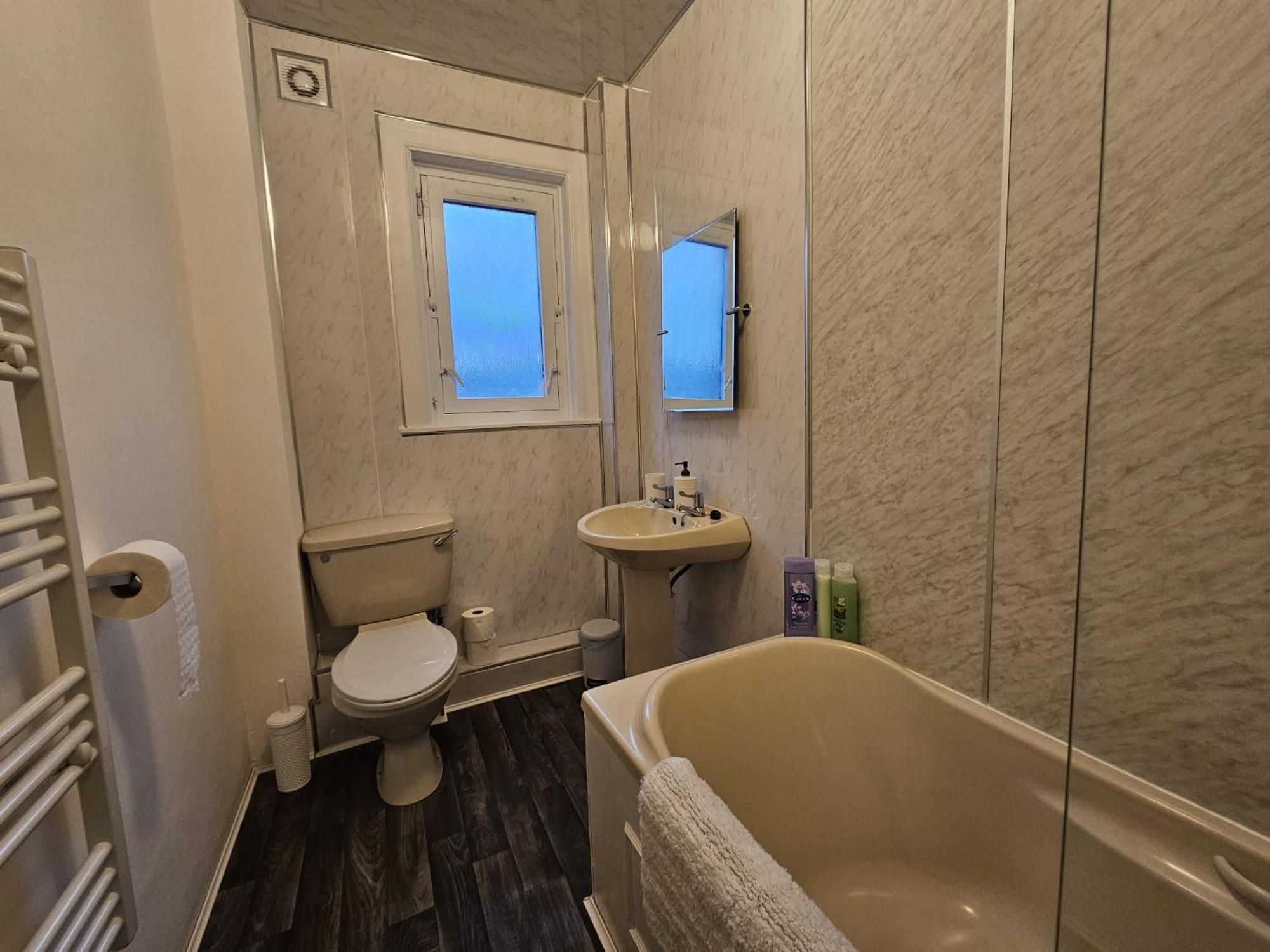 Regina Apartment In Fort William Buitenkant foto