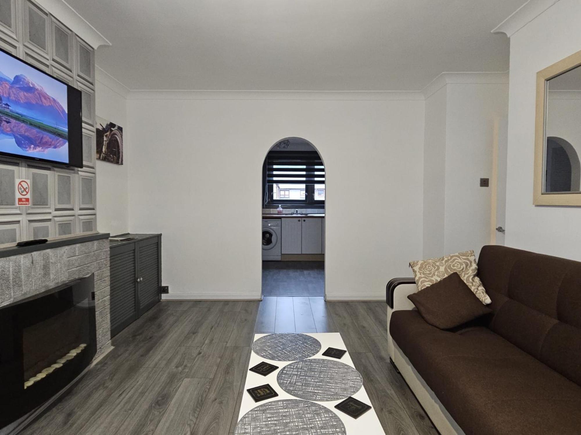 Regina Apartment In Fort William Buitenkant foto
